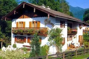 alpenpension-auengrund.com-bavaria.com/