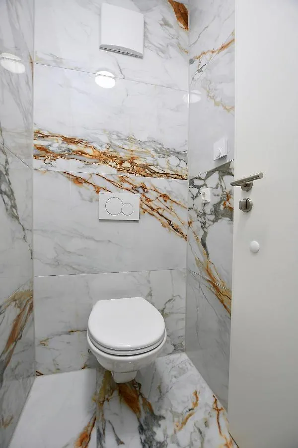 City-Hotel Zuffenhausen Штутгарт Апарт-отель