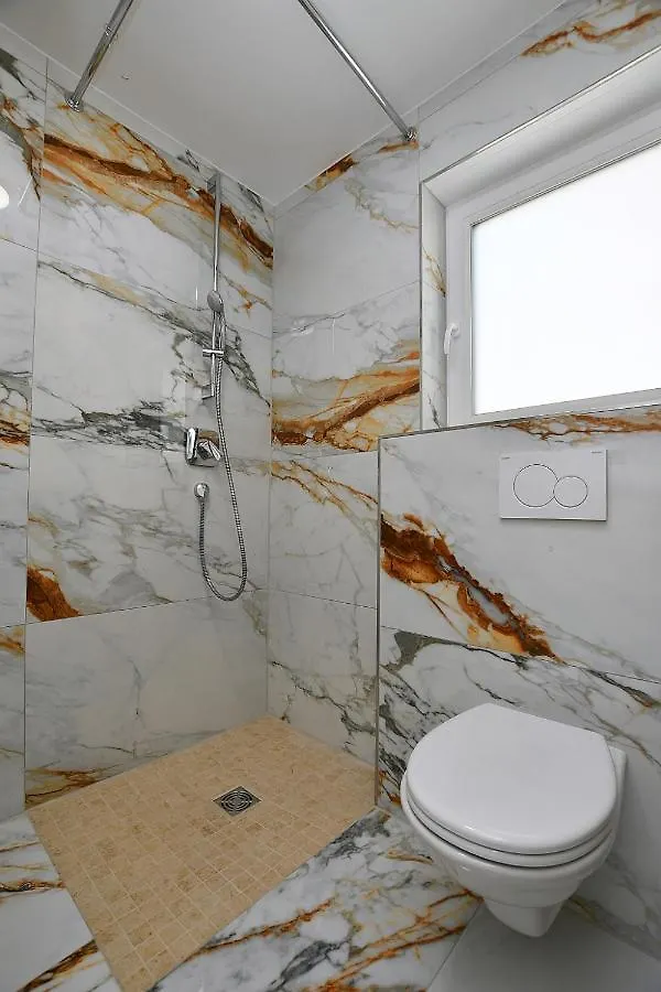 City-Hotel Zuffenhausen - Apartments Stoccarda