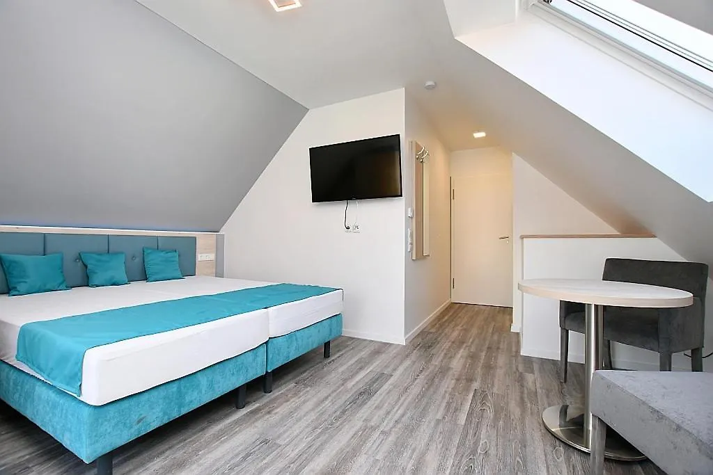 City-Hotel Zuffenhausen Stuttgart 0*,